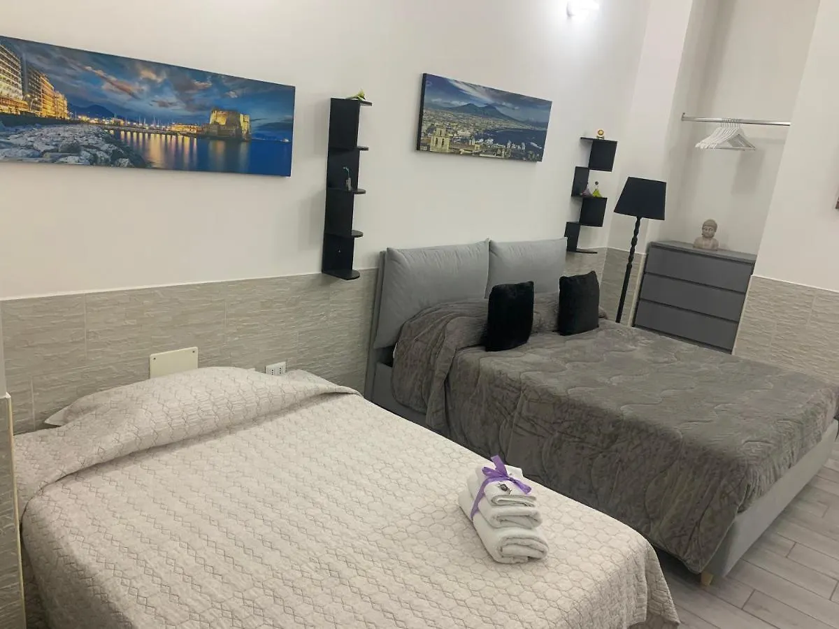 Depretis Home Neapel